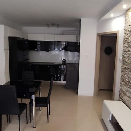 Апартаменти Apartament „Nad Jeziorkiem“ Кентшин Екстер'єр фото